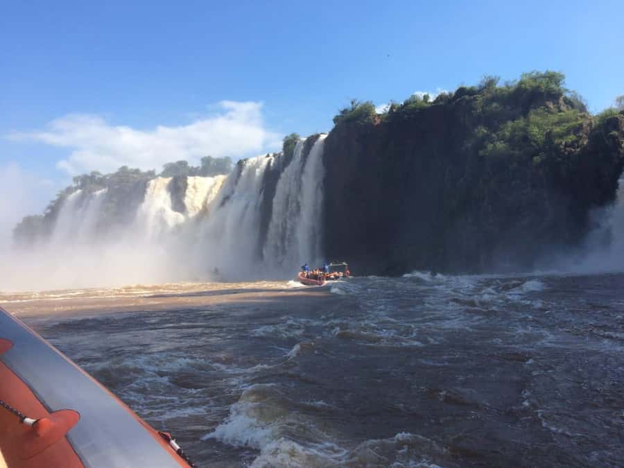 Brazilian Falls, Bird Park and Itaipu Dam - Iguassu National Park, Brazilian side: Devil’s Throat plus the Cataratas trail