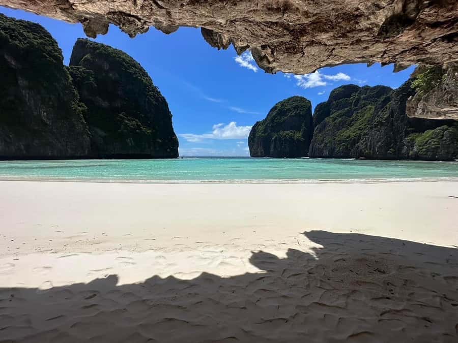From Krabi: Phi Phi Early Bird & 4 Islands by Speedboat - Maya Bay: movie-famous views, plus the rules you must follow