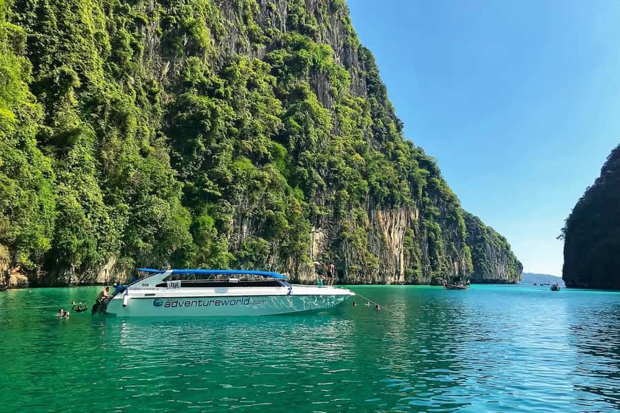 From Phuket Or Khao Lak: Phi Phi Islands Early Bird Tour - Maya Bay first: better photos, less crowd pressure, and a short stop
