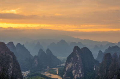 Guilin:1-Day Yangshuo bird's eye view mountains private tour - The 400-step Xianggong climb: how to make it easy