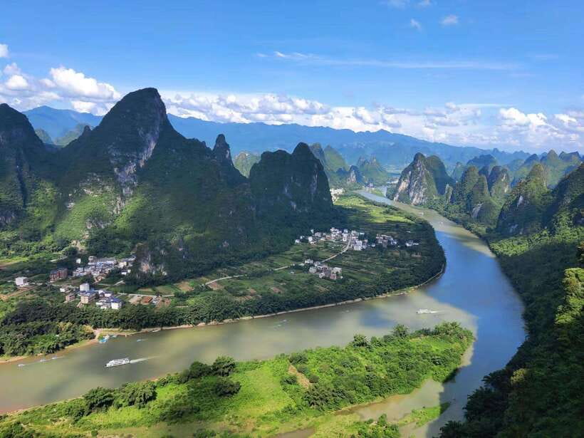 Guilin:1-Day Yangshuo bird's eye view mountains private tour - The exterior Ruyi Peak view: good for photos, low effort