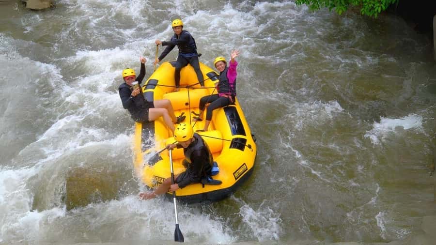 Phuket: White Water Rafting in Phang Nga (Early Bird) - Lunch, fruit, tea, and coffee: small comfort that matters