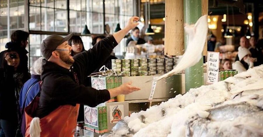 Seattle: Early-Bird Tasting Tour of Pike Place Market - Rain or Shine: What to Expect When the Weather Won’t Cooperate